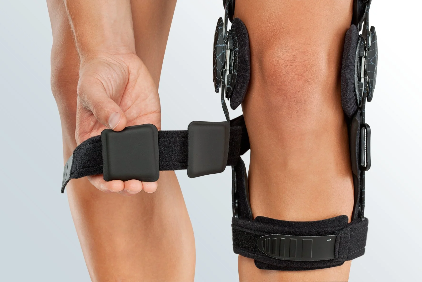 M.4s Comfort Knee Brace - Image 6