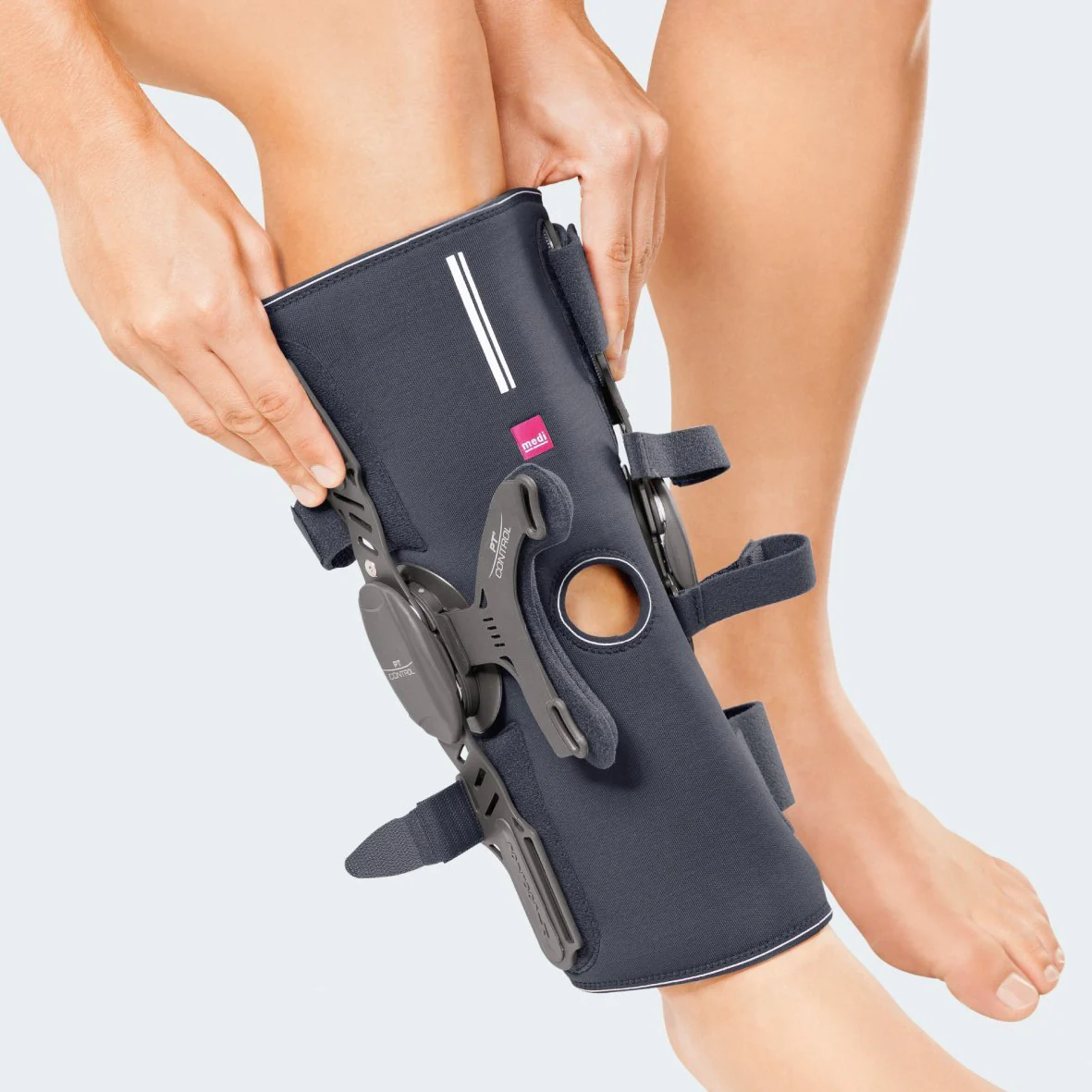Protect.PT Control II Knee Brace - Image 4